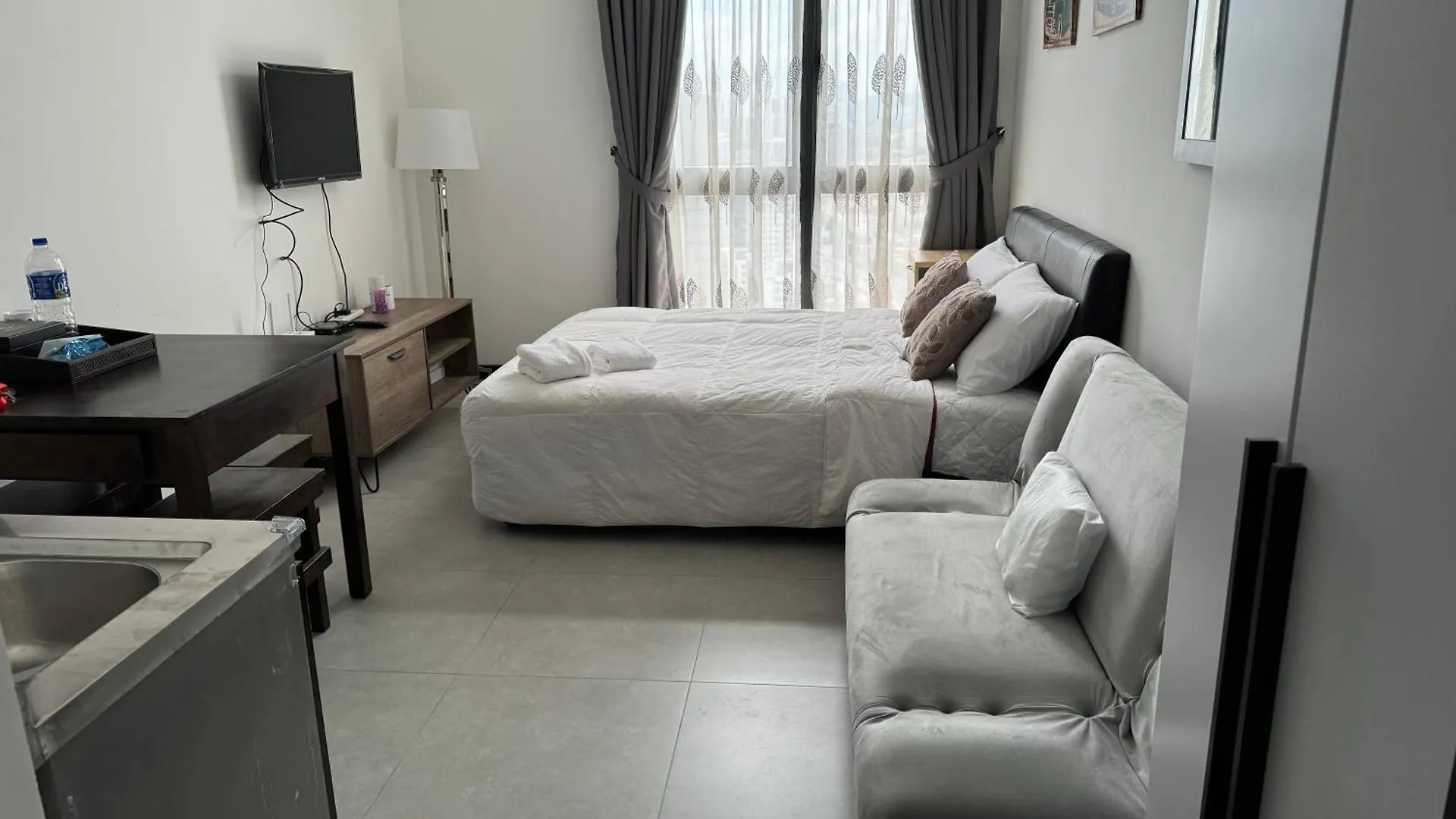 Kuala Lumpur City Nue Suites Entire Condo 2R2B2B 4 Paxs 0*, Kuala Lumpur
